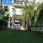 Playa Xoriguer Con Piscina Y Jardin Apartment
